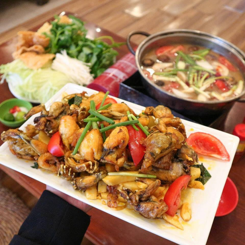 Lẩu ếch Thắng Béo