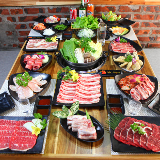 Buffet Tuyệt Cú Mèo