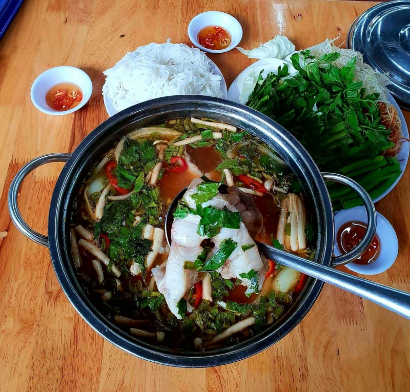 Lẩu cá chèo bẻo Thanh Phong