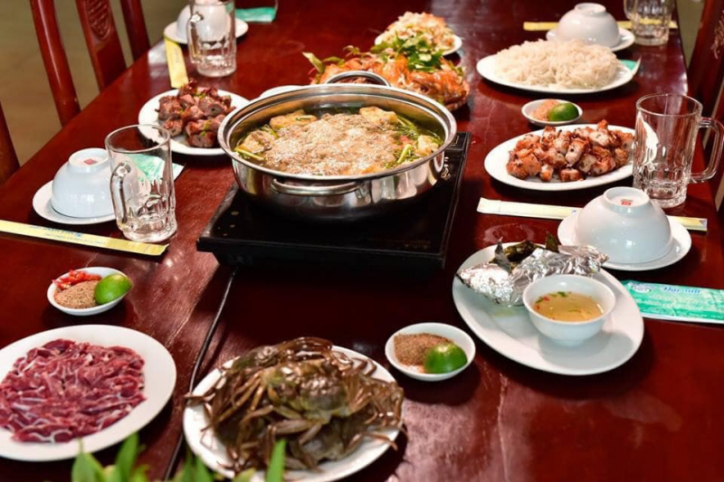 Lẩu cua sông H2T