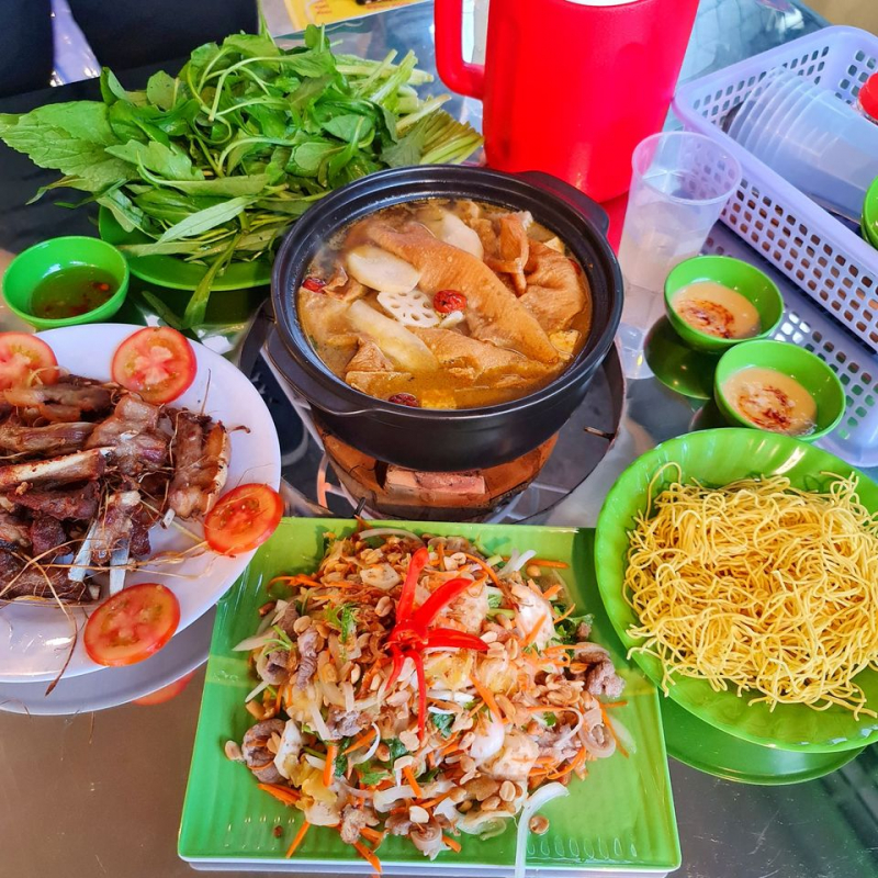 Lẩu Dê Bình Như