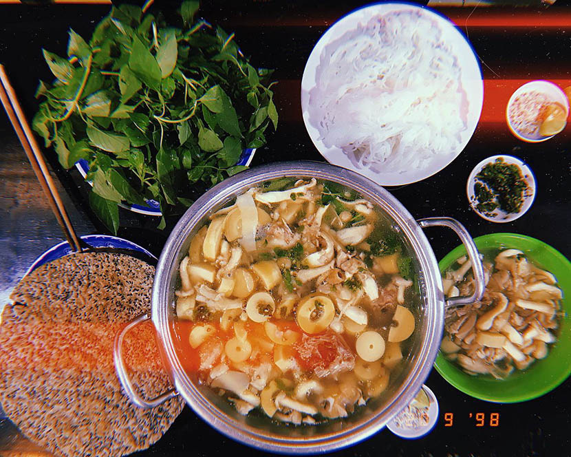 lẩu gà lá é - tao ngộ