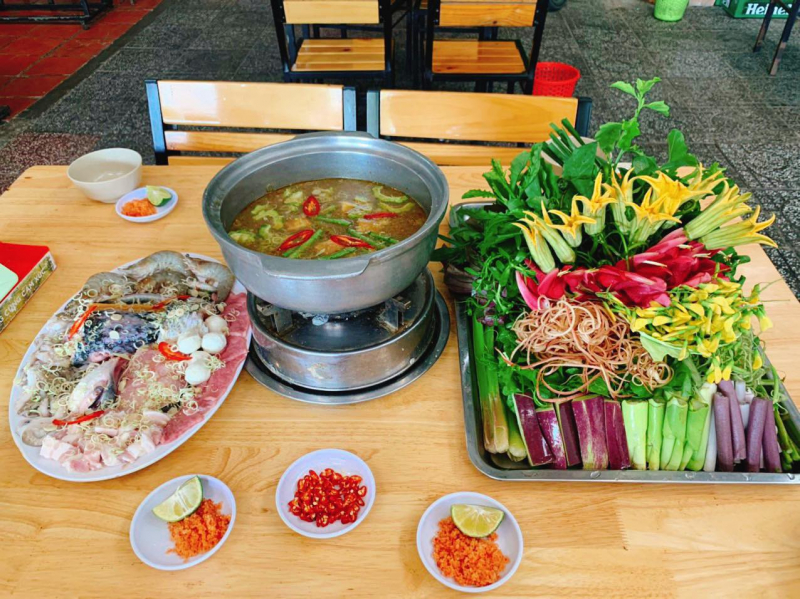 Lẩu Mắm Châu Giang