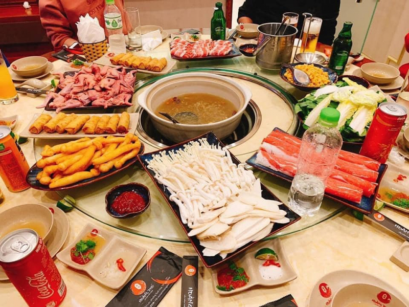 Lẩu nấm Hoàng Phố
