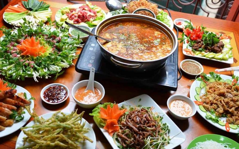 Lẩu riêu cua 66 Phó Đức Chính