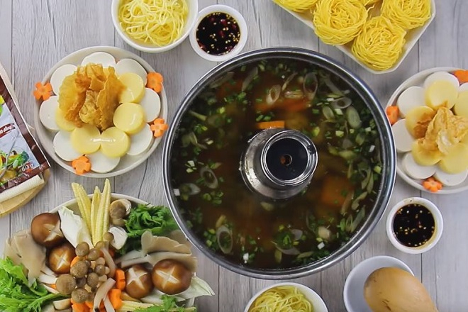 Lẩu thập cẩm chay