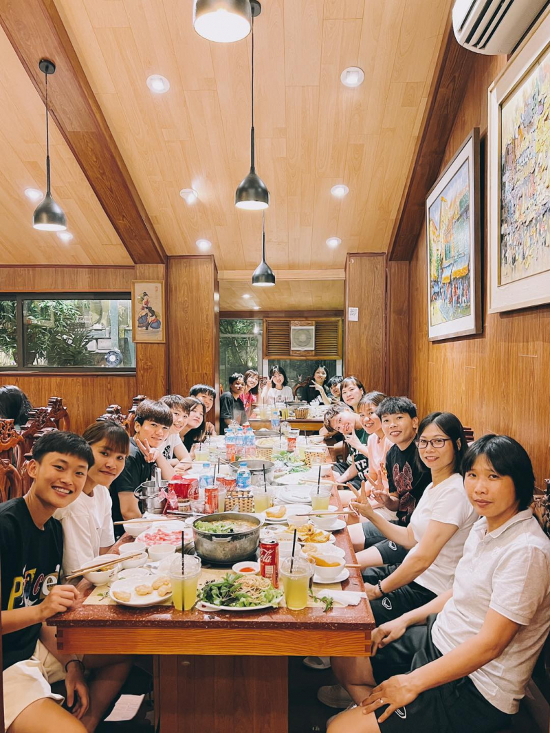 Mì vằn thắn - Lẩu riêu cua Minh Anh
