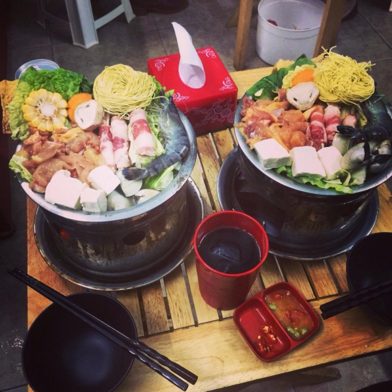 Set lẩu thái tại quán