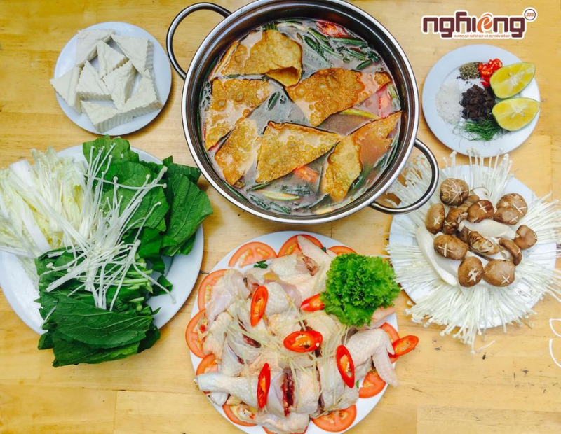 Thế Giới Nghiêng 235