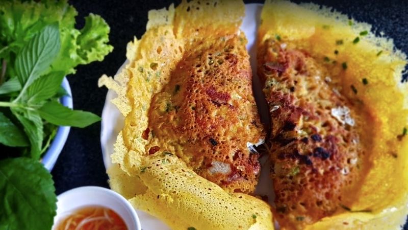 Quán bánh xèo Ba Híu