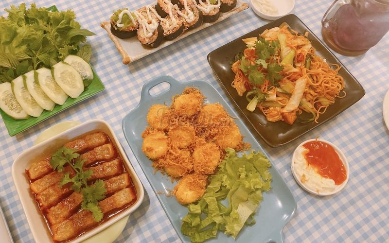 KVegetarian - Restaurant & Café - Premium