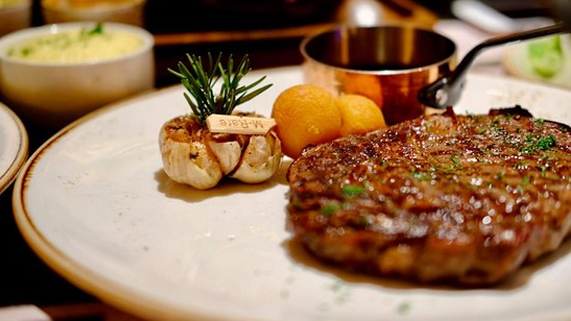 Moo Beef Steak